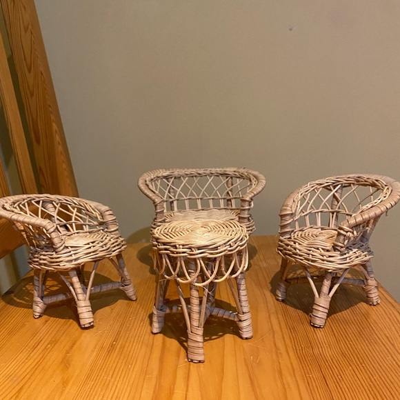 Vintage 70’s Miniature Wicker Set - IMMACULATE CONDITION - Picture 1 of 7